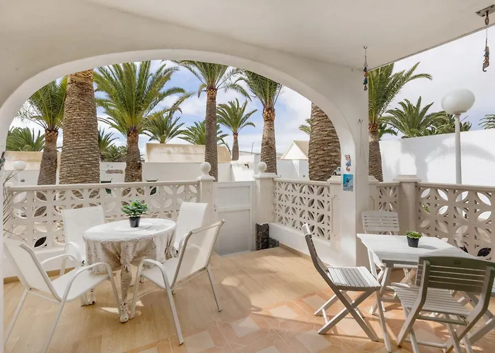 El Club De Arturo كوستا كالما